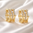 Parlak gold renk modern halka küpe modeli
