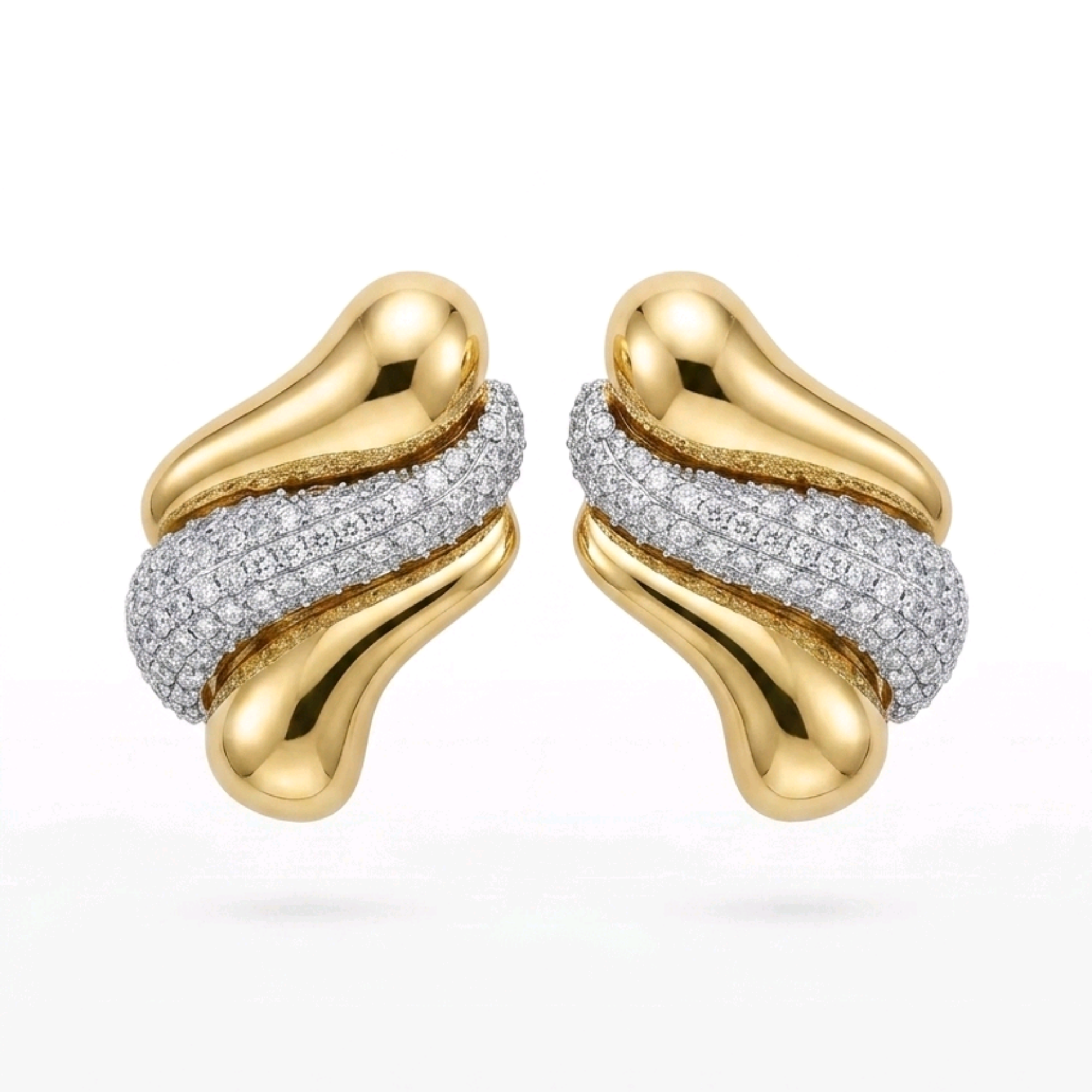 Zirkon taşlı gold ve gümüş renk kadın küpe modeli